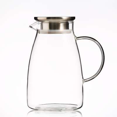 High borosilicate glass pitcher with lid hot and cold beverage water carafe